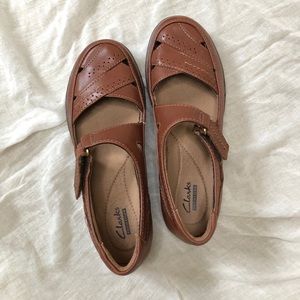 Clarks Closed Toe Sandals